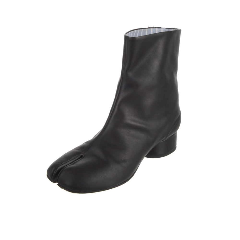 Maison Martin Margiela Tabi Boots Classic in Black